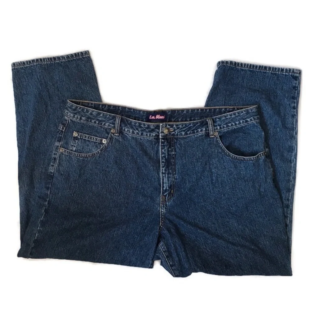LA Blues (Fashion Bug) Medium Wash Women’s Plus Plus 28” Inseam 22WP